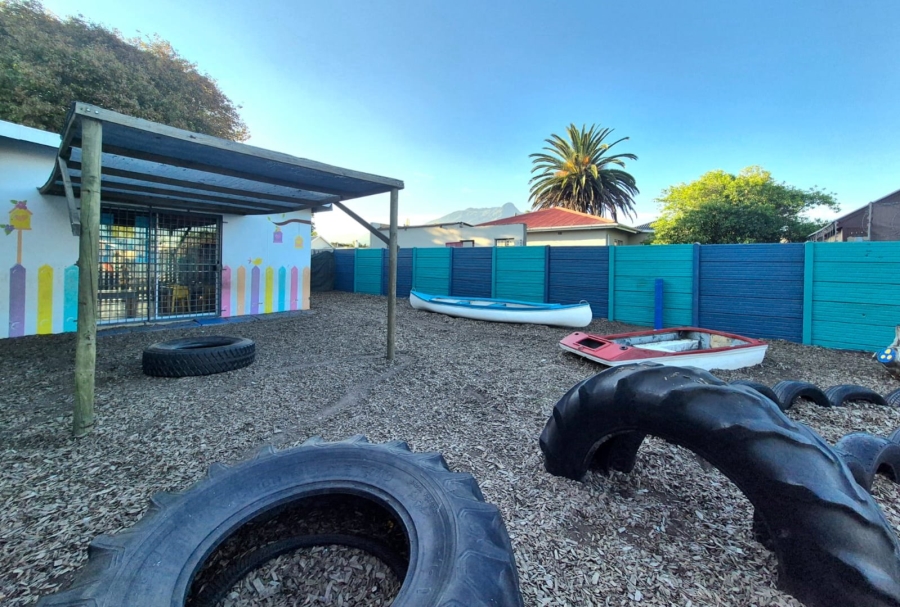 8 Bedroom Property for Sale in George South Western Cape